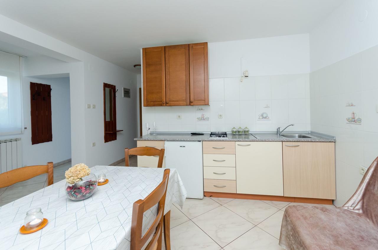Apartment Zdenko روفينج المظهر الخارجي الصورة